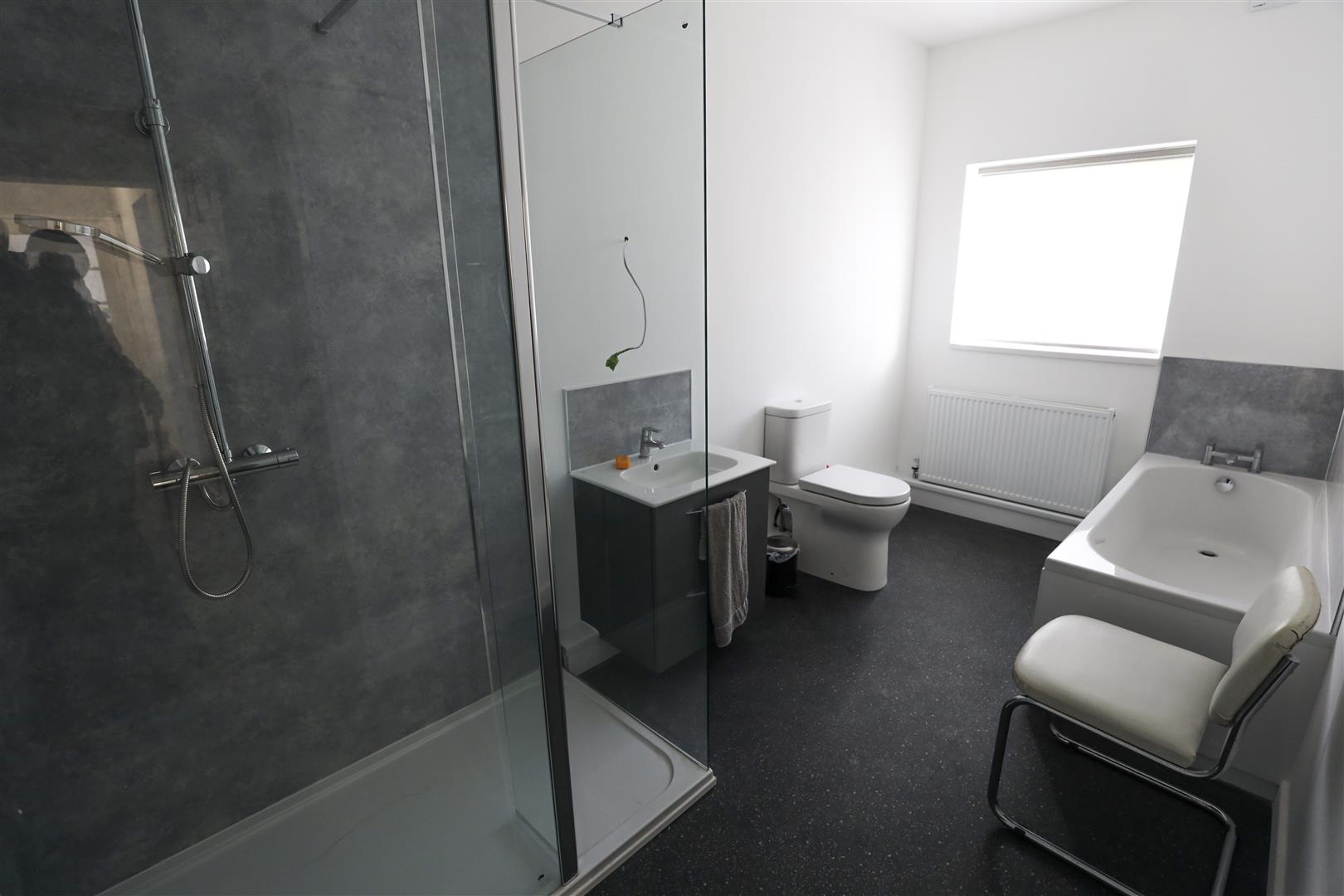 Hallowdene, St. Athan Road, Cowbridge, Vale of Glamorgan, CF71 7EQ